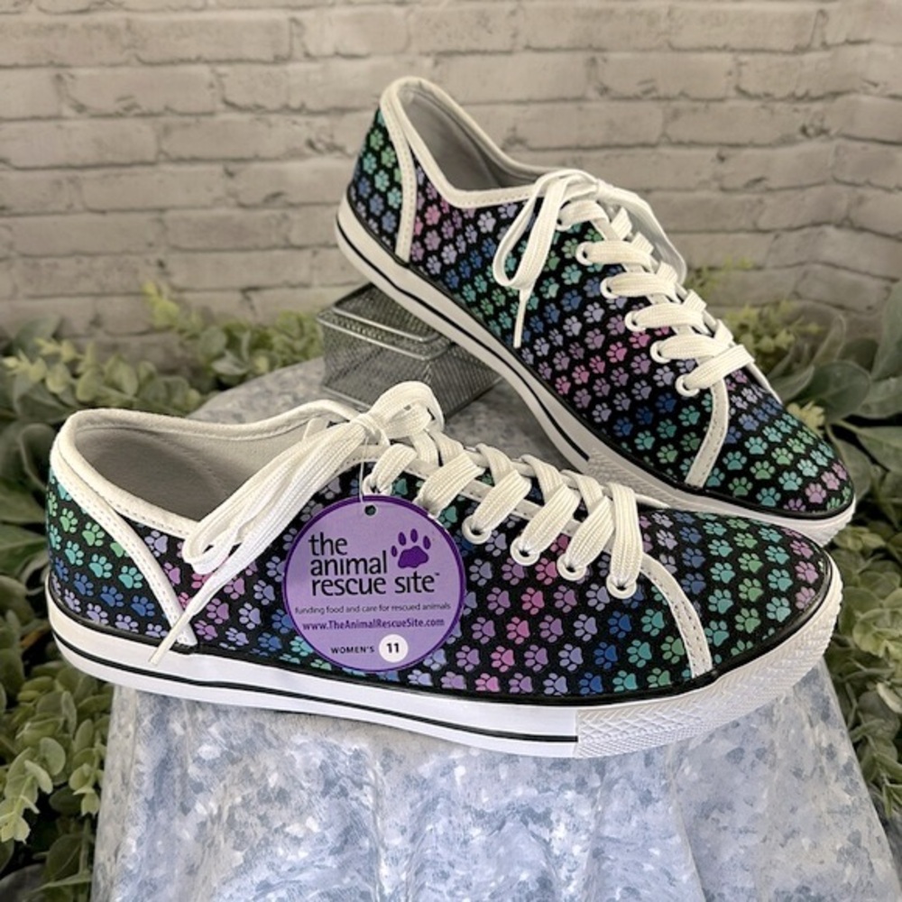 Animal Rescue Multicolor Paw Print on Black Canvas Lace-up Sneakers WMS 11M✨NWT✨